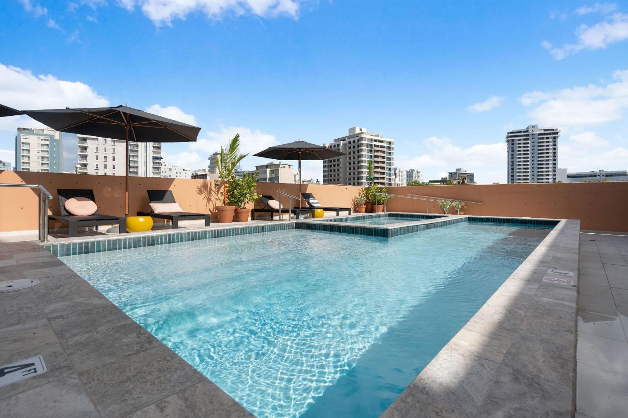 Hibird- Apartment And Suites Hotel San Juan Exterior foto